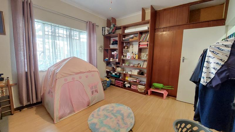 4 Bedroom Property for Sale in Chrismar Western Cape
